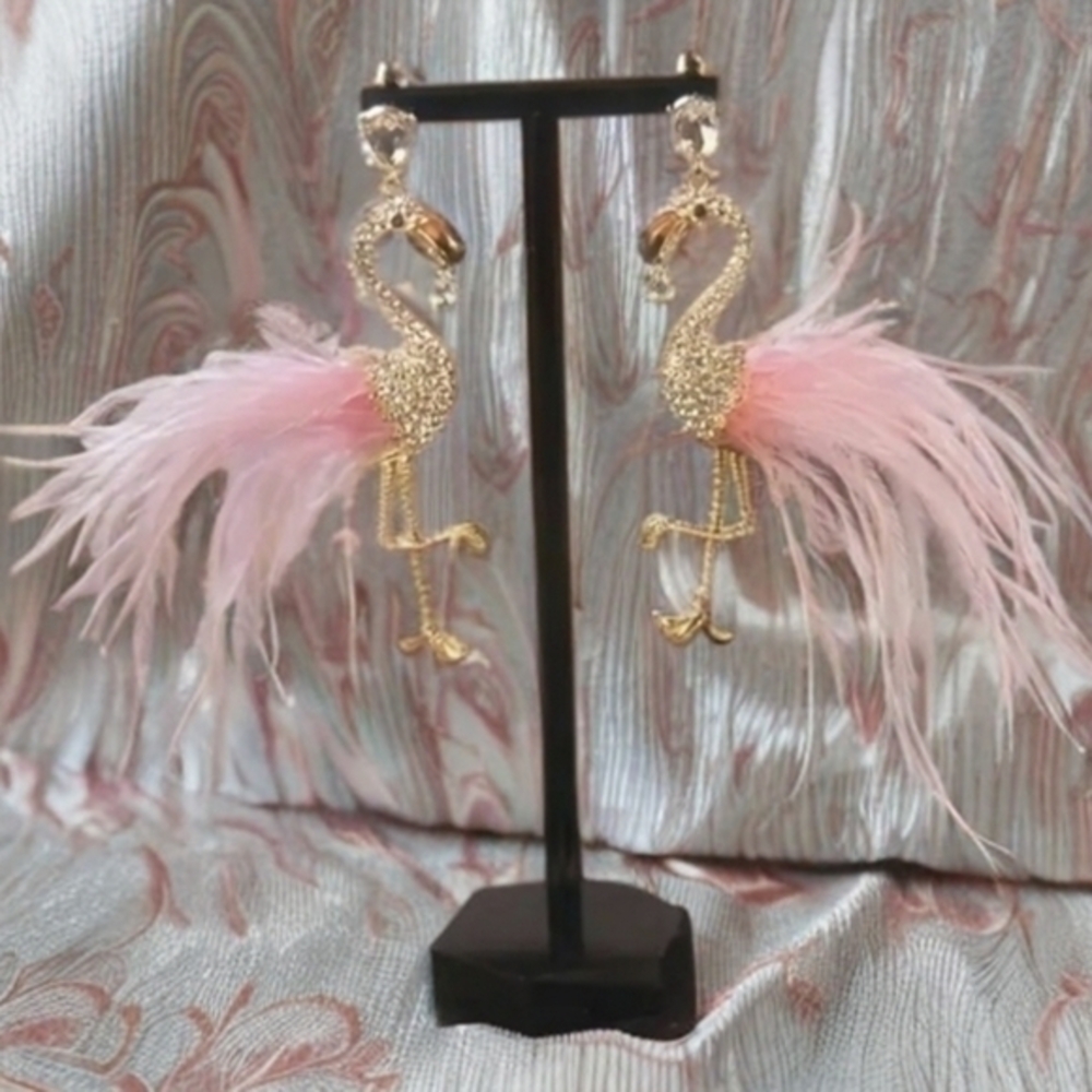 Betsey Johnson Gold Flamingo Feather Drop Earrings with Pink Feathers